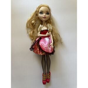 EVER AFTER HIGH Doll First Chapter APPLE WHITE Daughter Snow White 2012 Mattel
